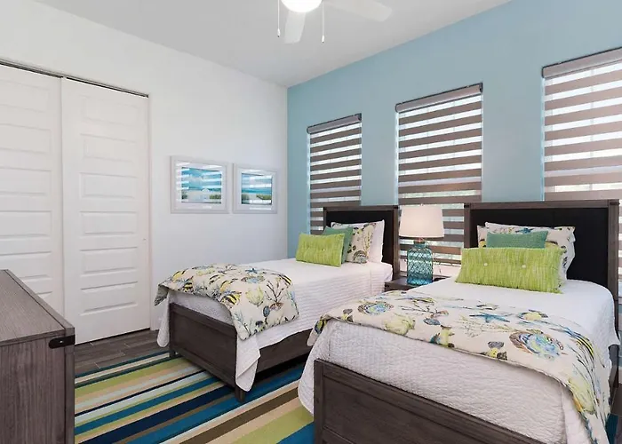 Paradise At Providence - Exclusive 4 Bed Pool Home
